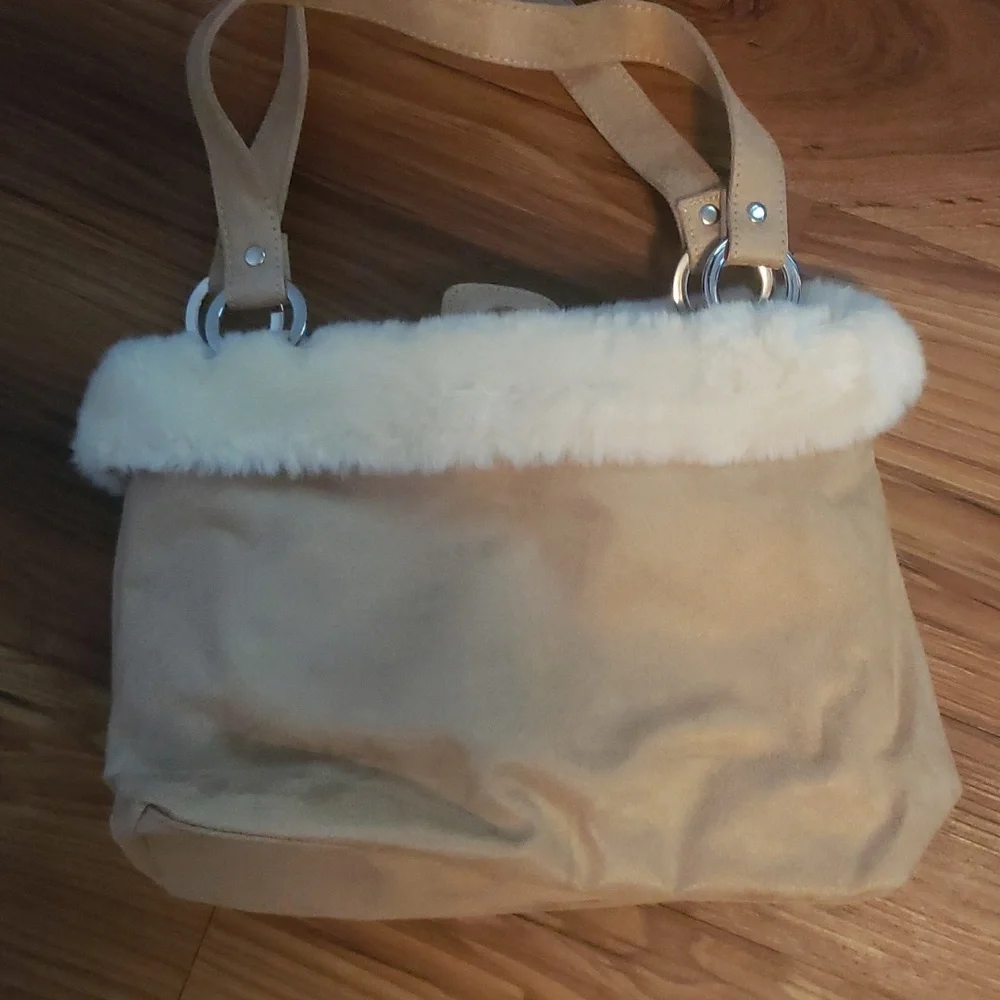 Purse - Picture 2 of 3